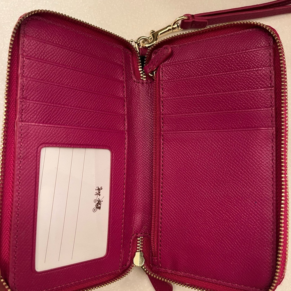 Coach Double Zip Wallet Signature Print w/Deep Magenta EUC double zip wristlet - Picture 2 of 7